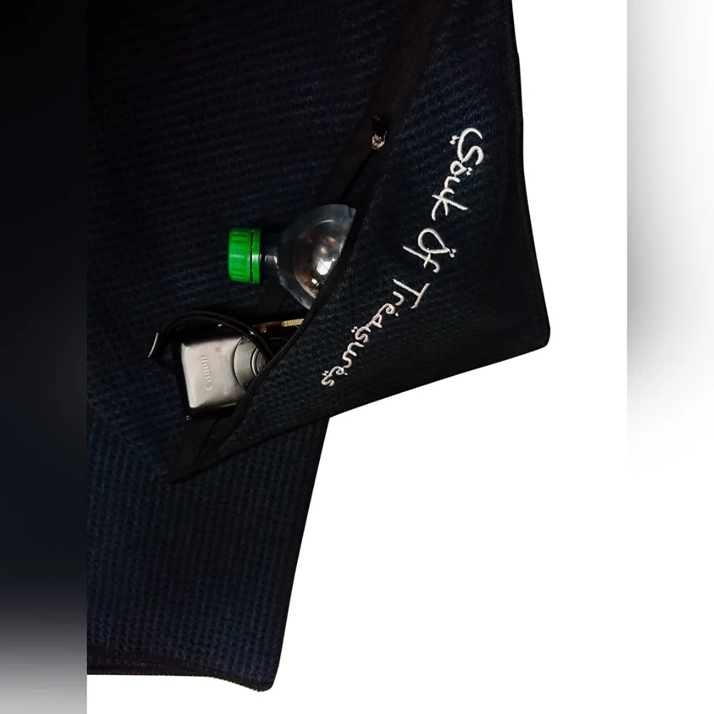 SOUK OF TREASURES Zippered Sport / Golf / Gym Towel w/ loop & zip pocket long